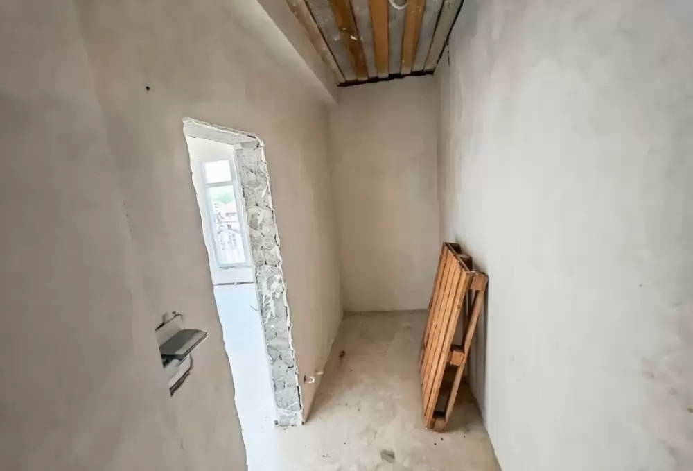 1000972502