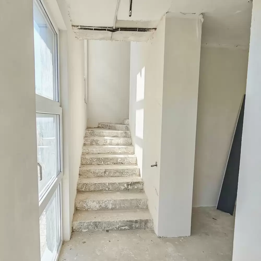 1000972486