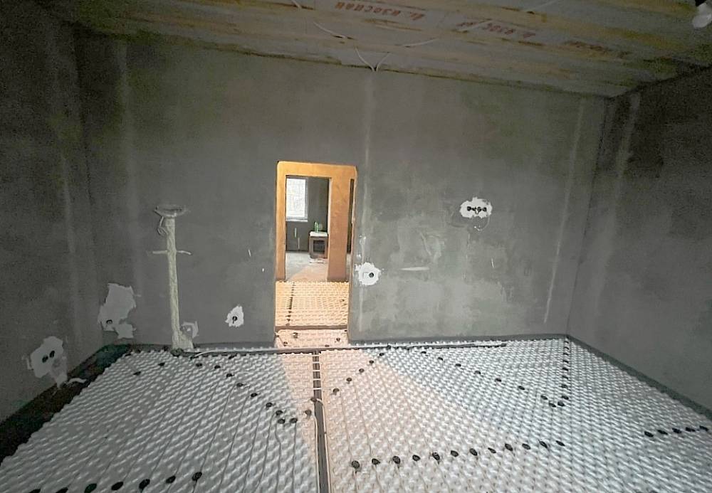 1000423936