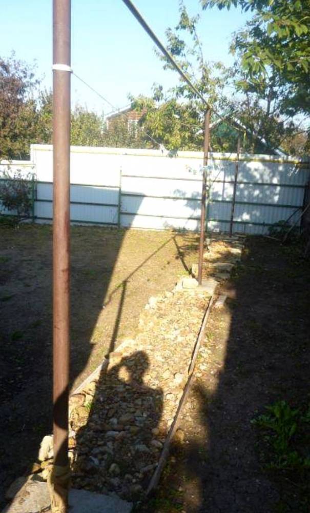 1000468238