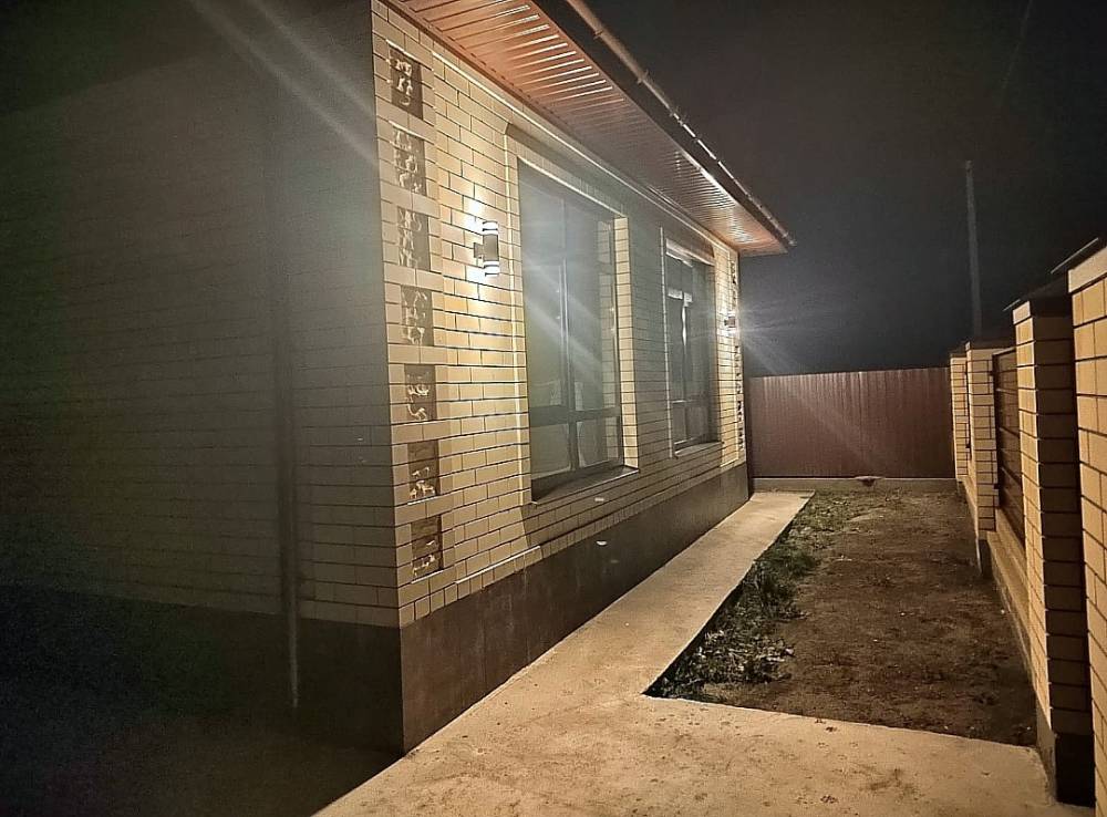 1000529506