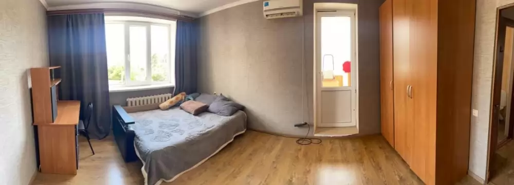 1000370861